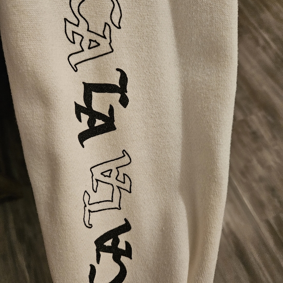 LA Sweatshirt - Picture 8 of 8